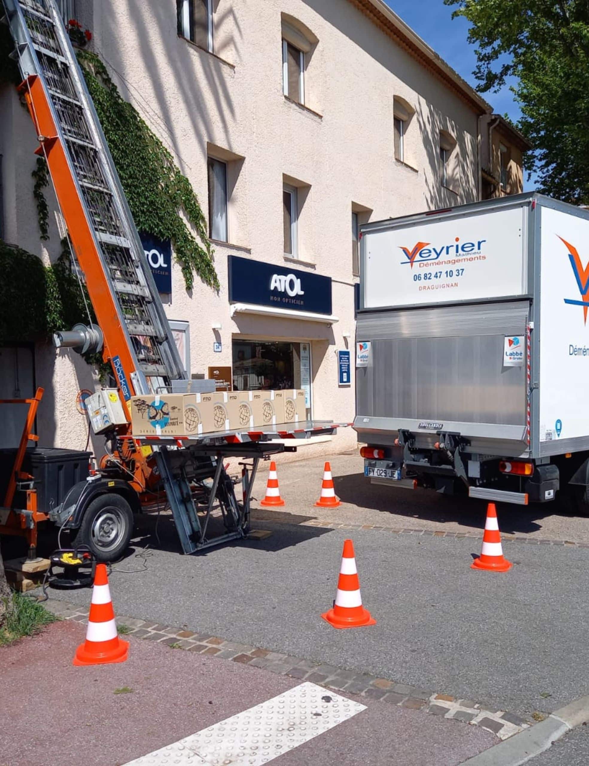 Forfaits de déménagement à Draguignan (83) et en PACA par Veyrier Mathieu Déménagements